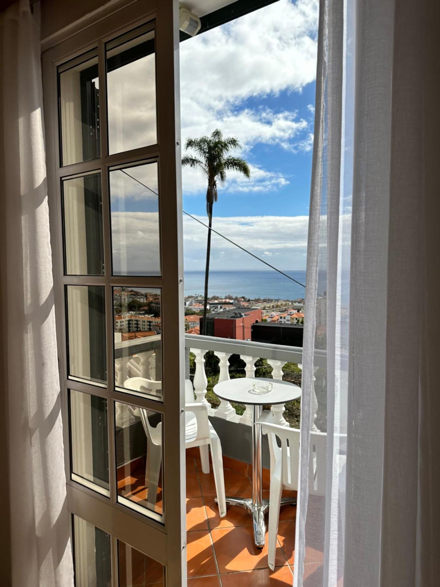 Valhalla Panorama - The Old Residencial Pina Funchal  Ruang foto