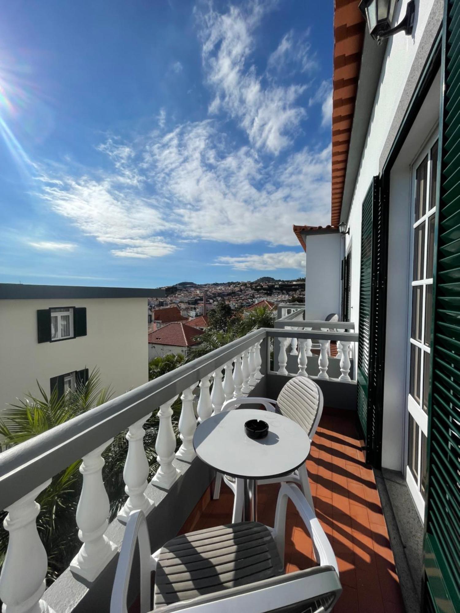 Valhalla Panorama - The Old Residencial Pina Funchal  Ruang foto